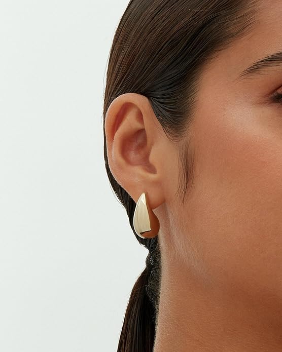 Lightweight Drop Earrings